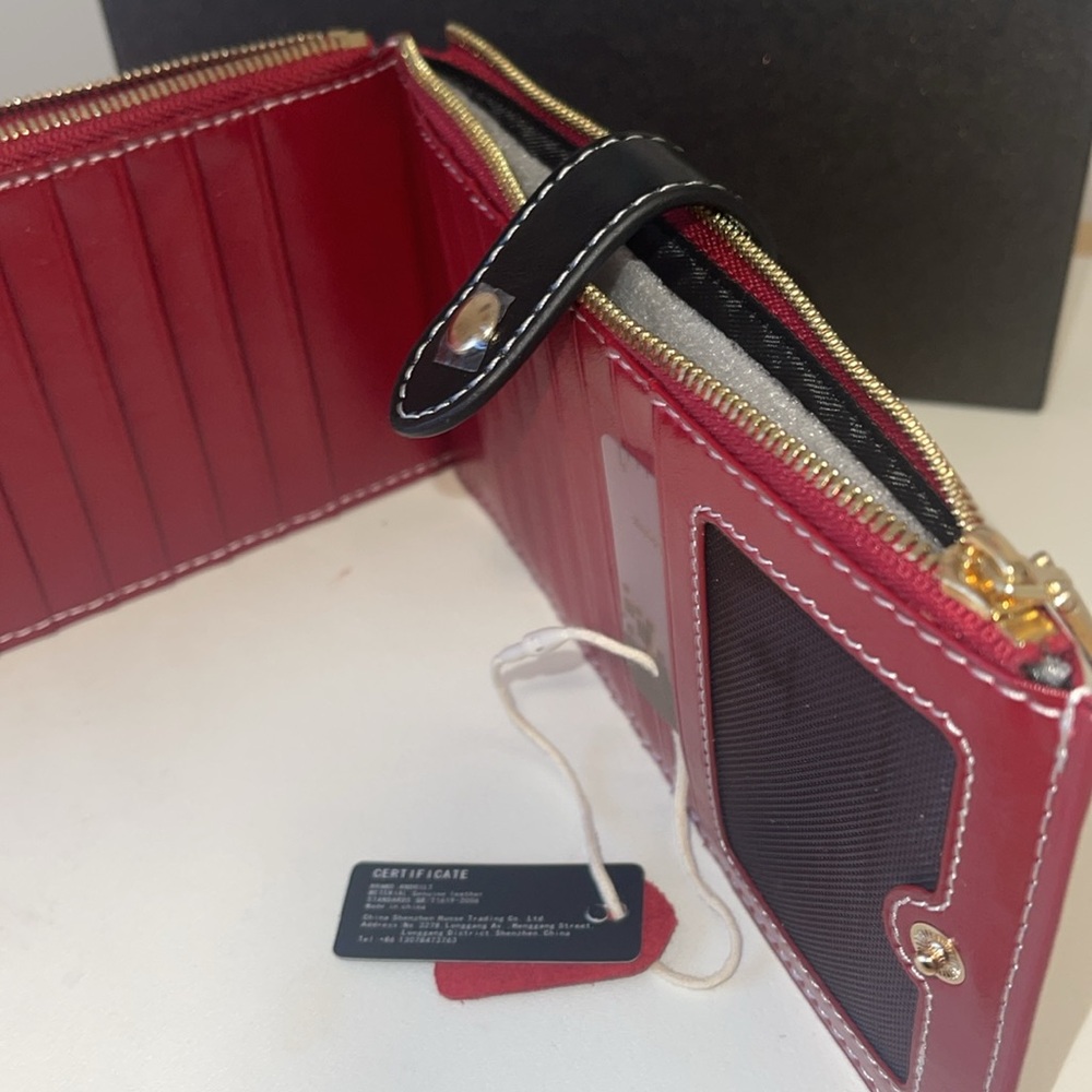 Red Women's Wallet - Picture 6 of 7